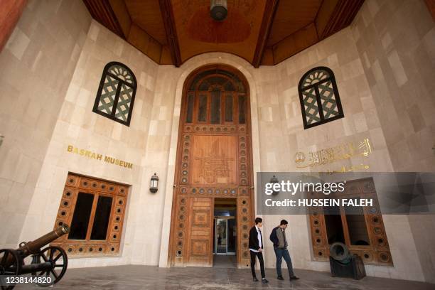 Basher Musee Basrah Museum Photos and Premium High Res Pictures - Getty Images