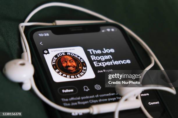 Josh Rogan Pod 68 Joe Rogan Podcast Stock Photos, High-Res Pictures, and Images ...