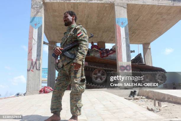 Fighters affiliated with Yemen's separatist Southern Transitional Council man a position as they deploy amid tensions in the southern port city of...