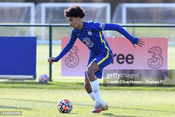 Louis Flower of Chelsea on the ball during the Chelsea v Fulham U18 Premier League match at Chelsea Training Ground on February 5, 2022 in Cobham,...