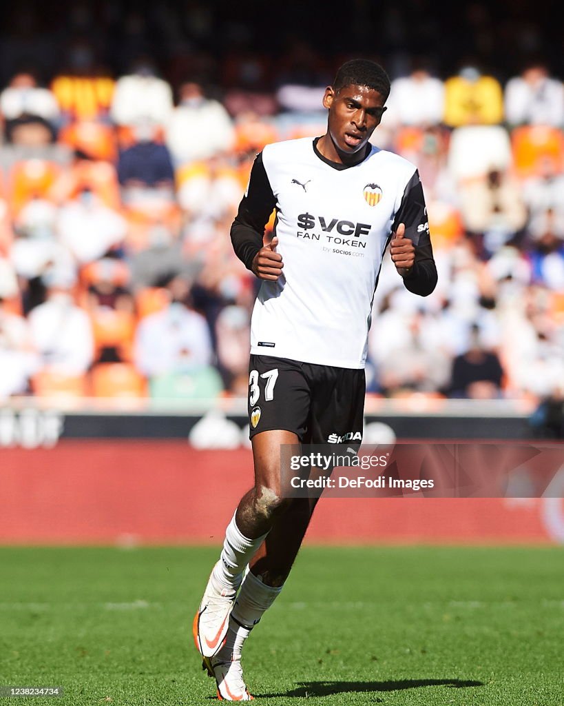 Cristian mosquera valencia cf