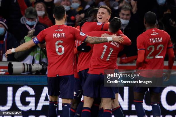 Sven Botman of Lille celebrates 1-1 with Amadou Onana of Lille, Hatem Ben Arfa of Lille, Jose Fonte of Lille during the French League 1 match between...