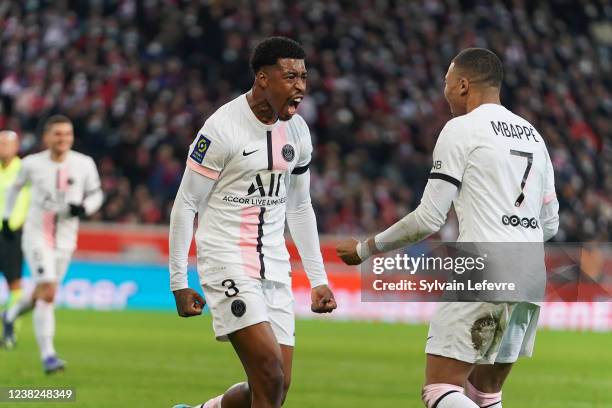 Presnel Kimpembe of Paris SG celebrates after scoring his team's 2nd goal during the Ligue 1 Uber Eats match between Lille OSC and Paris Saint...