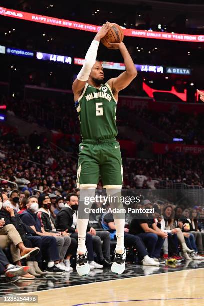 Rodney Hood of the Milwaukee Bucks shoots a three point basket during the game against the Los Angeles Clippers on February 6, 2022 at Crypto.Com...