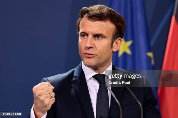 French President Emmanuel Macron speaks to the media ahead of a Weimar Triangle meeting to discuss the ongoing Ukraine crisis on February 8, 2022 in...