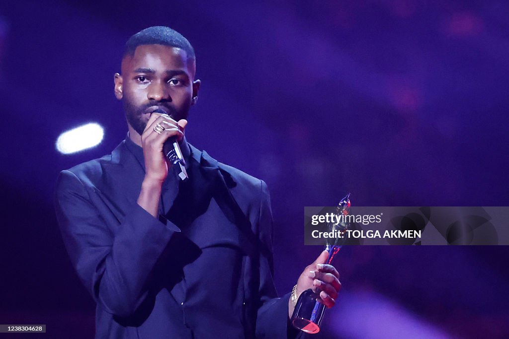 David Musician Rapper British rapper David Orobosa Omoregie aka Dave celebrates after... News ...