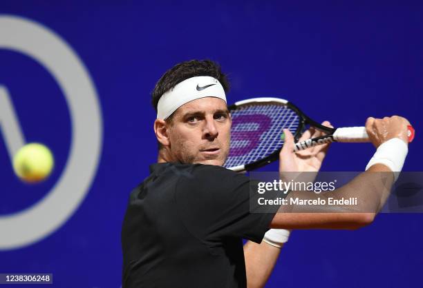 Juan Martin Del Potro of Argentina hits a backhand during a match against Federico Delbonis of Argentina at Buenos Aires Lawn Tennis Club on February...