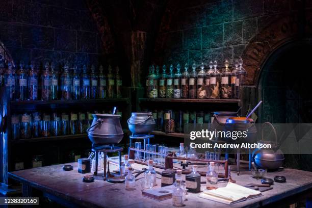 Science Lab Harry Potter 1,189 Harry Potter Studio Tour Stock Photos, High-Res Pictures, and ...