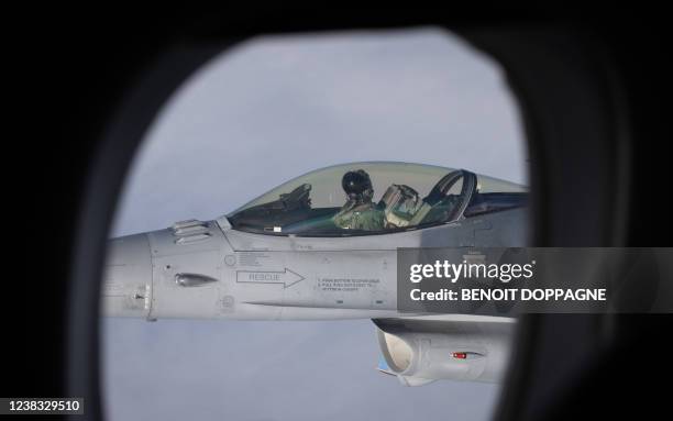 Illustration picture shows Belgian F16 fighter plane after the departure from Estonia towards Belgium on Wednesday 09 February 2022, after a visit to...