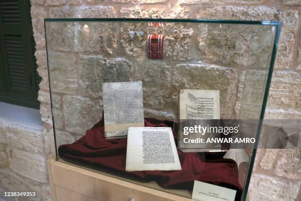 Lebanon Library 55 National Library Of Lebanon Stock Photos, High-Res Pictures, and ...
