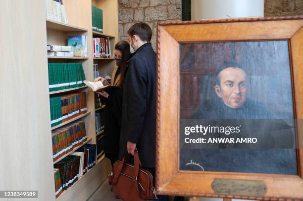 Lebanon Library 54 National Library Of Lebanon Stock Photos, High-Res Pictures, and ...
