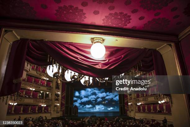 Opera Balcony Railing Opera Balcony Photos and Premium High Res Pictures - Getty Images