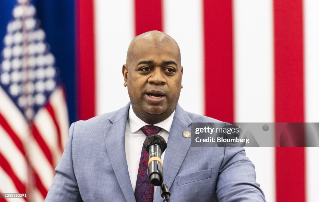 Vice President Harris Holds Meeting To Highlight Infrastructure Law Funding Lead Pipe Removal And Replacement