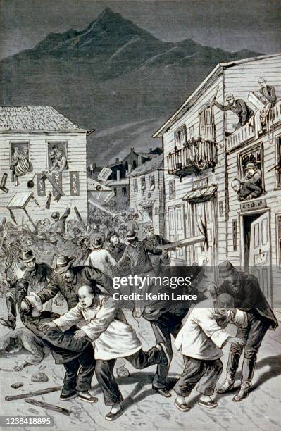 illustrazioni stock, clip art, cartoni animati e icone di tendenza di denver anti-chinese riot (1880) - ressa