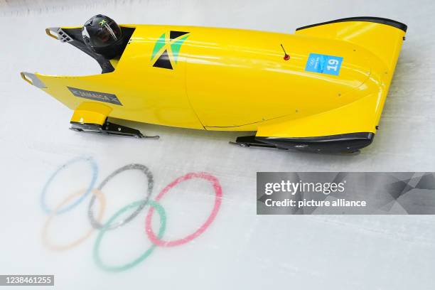 February 2022, China, Yanqing: Olympics, bobsleigh, monobob, women, 3rd heat, at the National Sliding Centre, Jazmine Fenlator-Victorian of Jamaica...