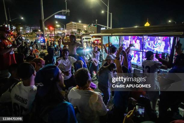Los Angeles Rams Fans Photos and Premium High Res Pictures - Getty Images