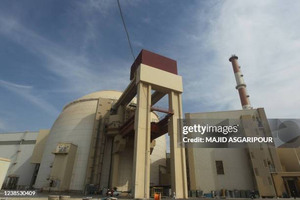 The reactor building at the Russian-built Bushehr nuclear power plant in southern Iran, 1200 Kms south of Tehran, where Iran has began unloading fuel...