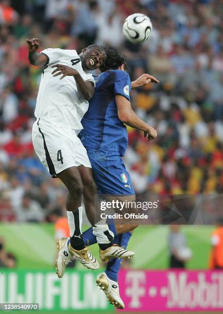 Kuffour 922 Samuel Kuffour Photos & High Res Pictures - Getty Images