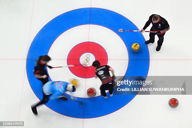 Robin Wiksten Henrik Holtermann Photos and Premium High Res Pictures - Getty Images