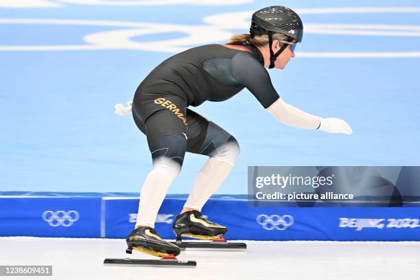 February 2022, China, Peking: Olympics, speed skating, preliminaries, mass start, women, semifinals, National Speed Skating Oval, Claudia Pechstein...