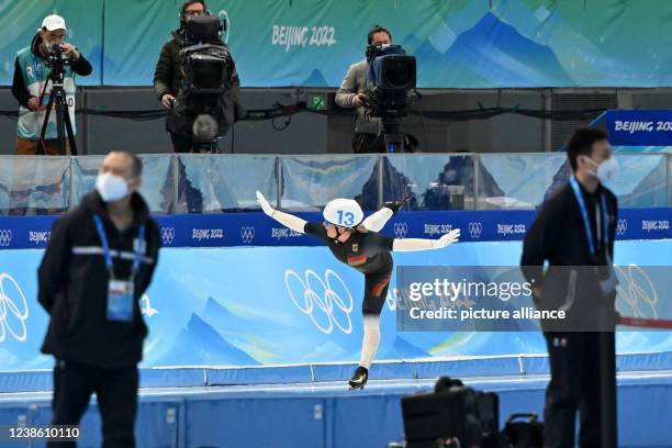 February 2022, China, Peking: Olympics, speed skating, mass start, women, final, National Speed Skating Oval, Claudia Pechstein of Germany skates...
