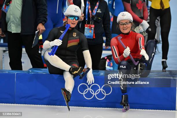 February 2022, China, Peking: Olympics, speed skating, mass start, women, semifinals, National Speed Skating Oval, Claudia Pechstein of Germany and...