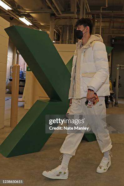Fanbo Ignite Fanbo Zeng of Gleague Ignite arrives to the arena before the NBA G ...