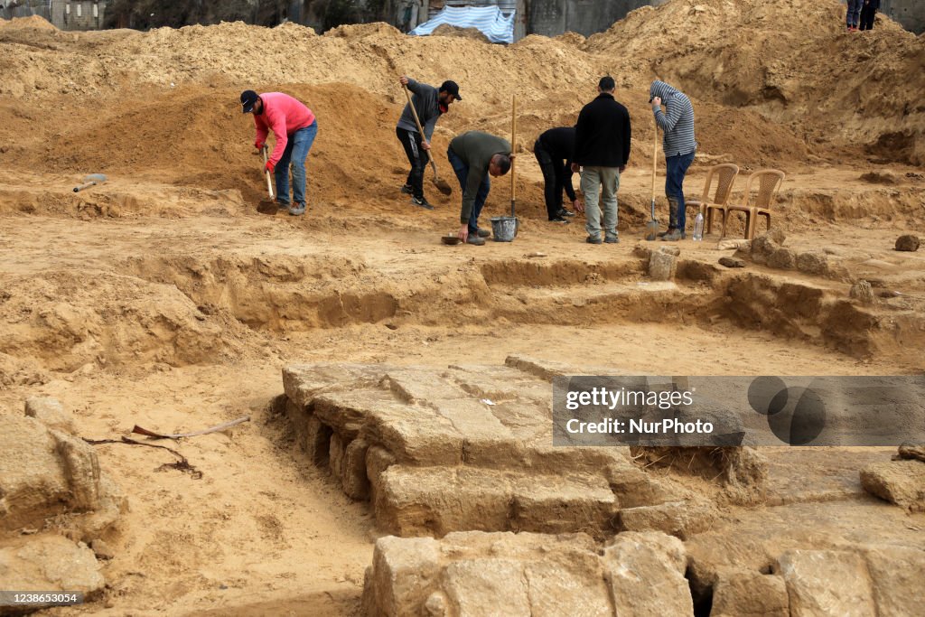 Newly Discovered Roman Cemetery In Gaza City