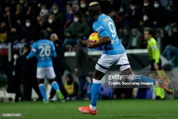Victor Osimhen of SSC Napoli celebrate 1-1 during the Italian Serie A match between Cagliari Calcio v Napoli at the Sardegna Arena on February 21,...