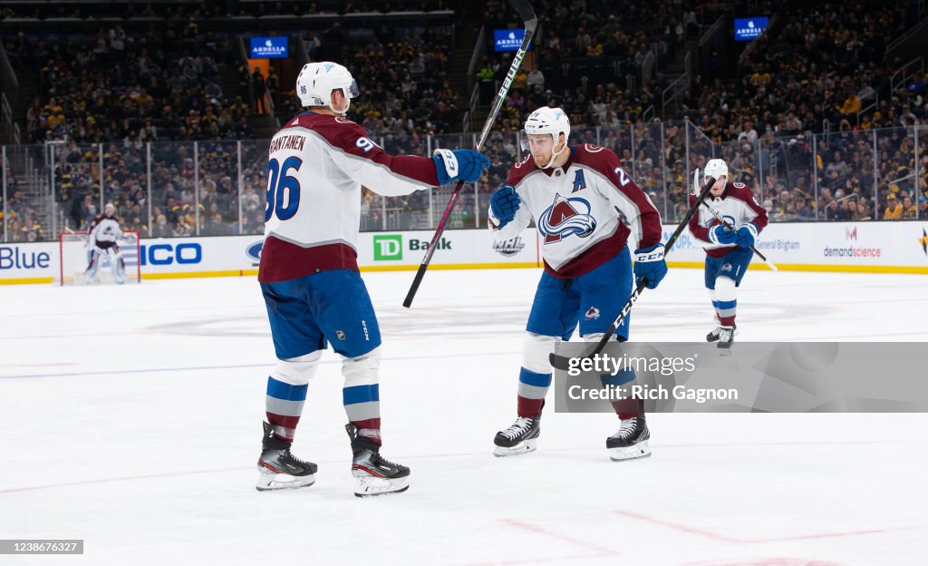 Colorado Avalanche v Boston Bruins