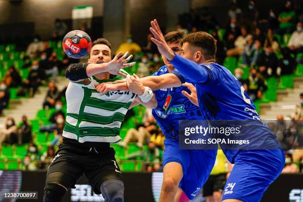 Daniel Ruesga Carlos Ruesga Photos and Premium High Res Pictures - Getty Images