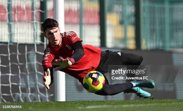 Franco Israel of Juventus U23 during warm up ahead of the Serie C match between Juventus U23 and Pro Patria at Stadio Giuseppe Moccagatta on February...