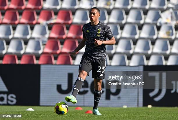 Marley Ake of Juventus U23 during warm up ahead of the Serie C match between Juventus U23 and Pro Patria at Stadio Giuseppe Moccagatta on February...