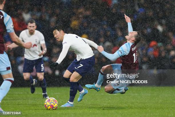 Tottenham Hotspur's South Korean striker Son Heung-Min fights for the ball with Burnley's Welsh defender Connor Roberts during the English Premier...