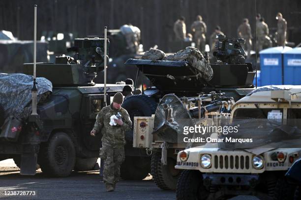 Army soldiers assigned to the 82nd Airborne Division are seen inside an operating base at the Arlamow Airport on February 24, 2022 in Wola...