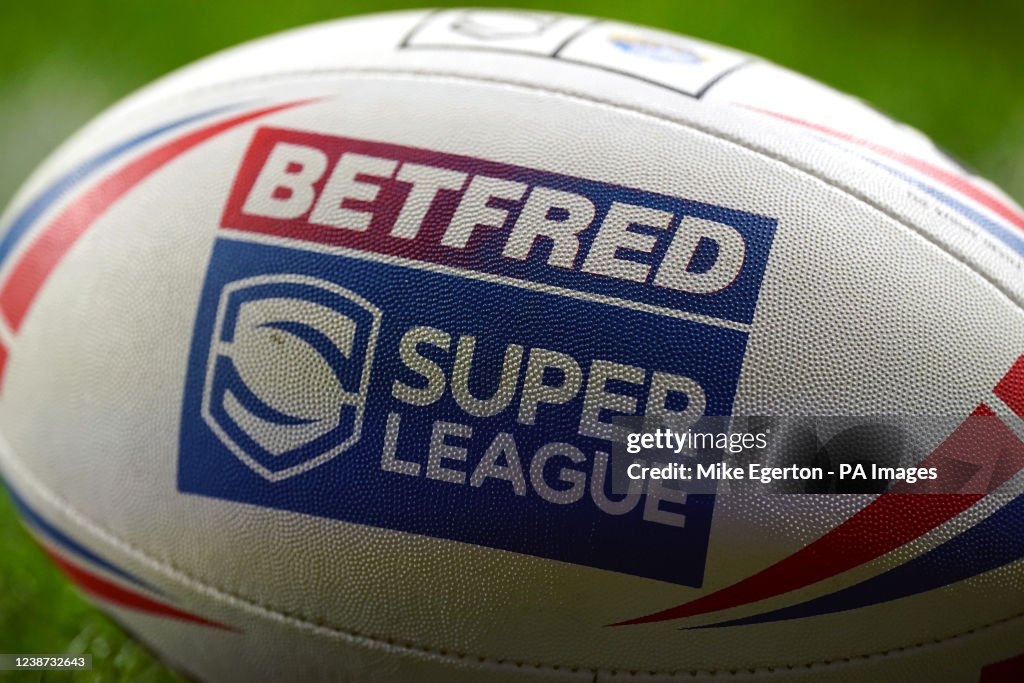 Leeds Rhinos v Catalans Dragons - Betfred Super League - Headingley Stadium