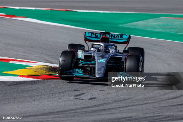 Lewis Hamilton, Mercedes AMG Petronas Formula One Team, W13, action during the Formula 1 Winter Tests at Circuit de Barcelona - Catalunya on February...