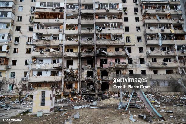 Residential building damaged by a missile on February 25, 2022 in Kyiv, Ukraine. Yesterday, Russia began a large-scale attack on Ukraine, with...