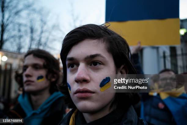 Massive demonstration against Putin launching a war against Ukraine took place in Warsaw today, with more than 10k Ukrainians, Belarusians and Poles...