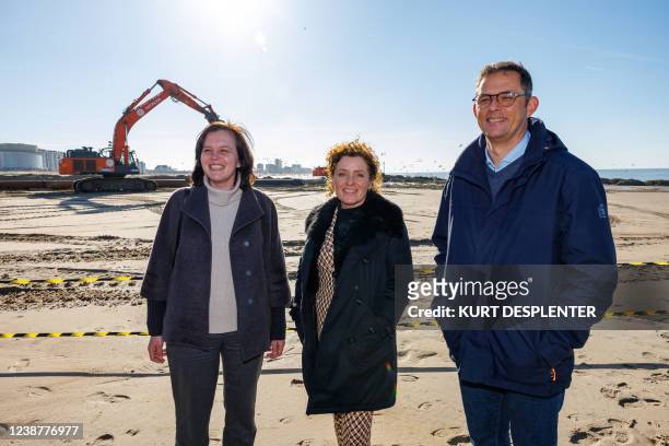 Administrator General Maritime Services and Coast Agency Nathalie Balcaen, Flemish Minister of Mobility, Public Work Lydia Peeters and Oostende's...