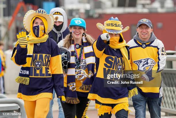 Preds Fan Nashville Predators Fans Photos and Premium High Res Pictures - Getty ...