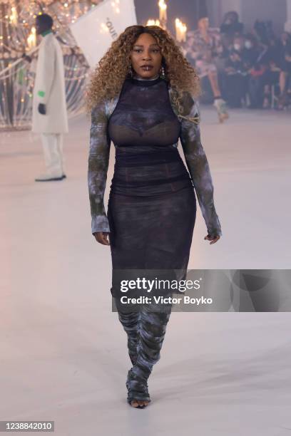 Serena Williams walks the runway of the Virgil Abloh's final show during the Off-White Womenswear Fall/Winter 2022-2023 show Spaceship Earth: An...