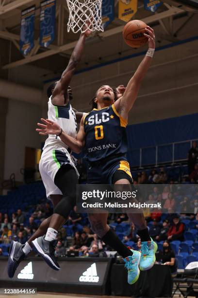 Carsen Edwards of the Salt Lake City Stars goes up for the shot against Matt Lewis of the Iowa Wolves at Bruins Arena on February 28, 2022 in...