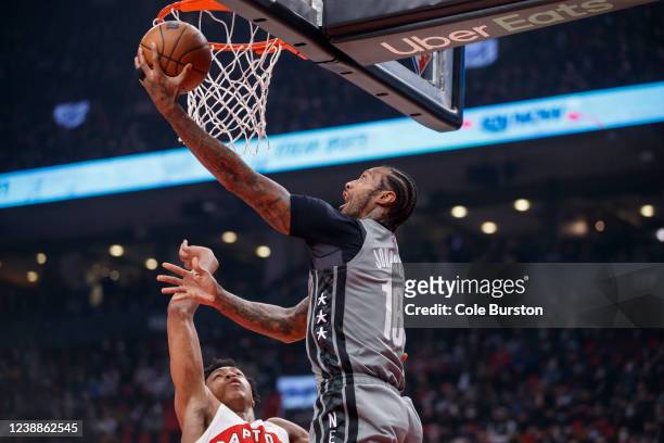 2,173 Toronto Raptors V New Jersey Nets Game 4 Stock Photos, High-Res  Pictures, and Images - Getty Images