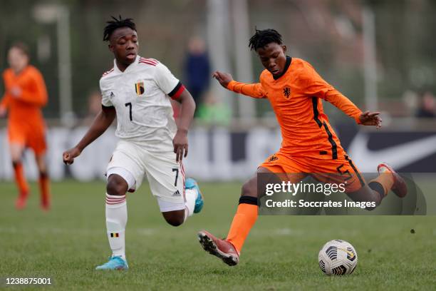 Tsapnath Paeneach Mavinga Mbumba of Belgium U15, Lucas Jetten of Holland U15 during the U15 Men match between Holland U15 v Belgium U15 at the...