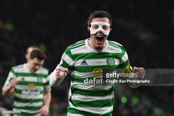Callum McGregor of Celtic celebrates the second goal during the Ladbrokes Scottish Premiership match between Celtic and St Mirren at Celtic Park on...