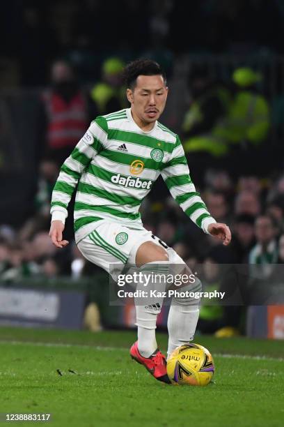 Yosuke Ideguchi of Celtic passes the ball during the Ladbrokes Scottish Premiership match between Celtic and St Mirren at Celtic Park on March 2,...