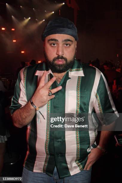 O2 Red Roses Asim Chudry 232 Chabuddy G Photos & High Res Pictures - Getty Images