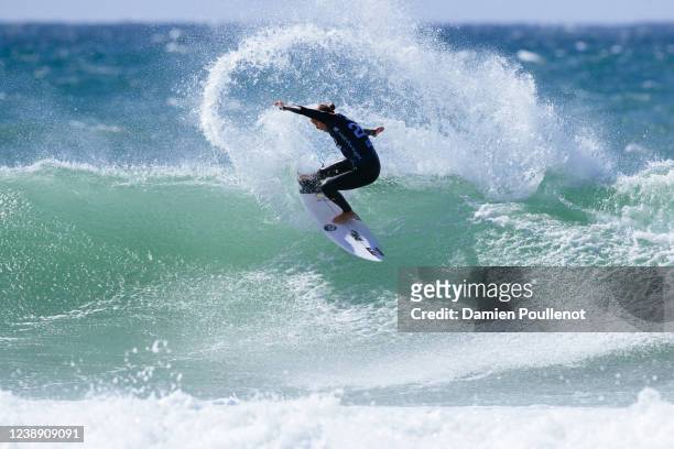 Isabella Nichols of Australia surfs in Heat 2 of the Opening Round at the MEO Pro Portugal on March 3, 2022 in Peniche, Portugal.