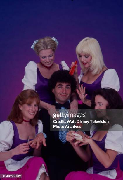 Los Angeles, CA Louise Lasser, Ann Jillian, Gail Edwards, Paul Kreppel, Barrie Youngfellow promotional photo for the ABC tv series 'It's A Living'.